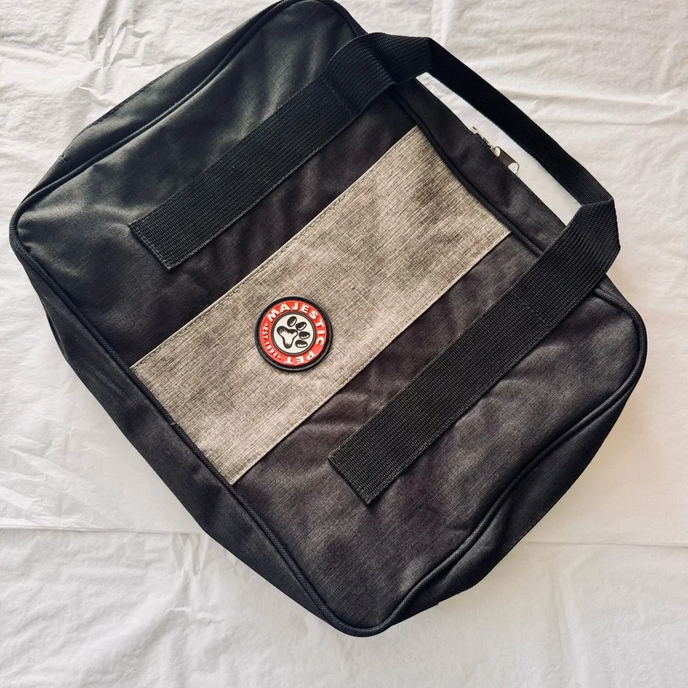 MAJESTIC PETS 15” Dog Canvas Black & Grey Travel Bag